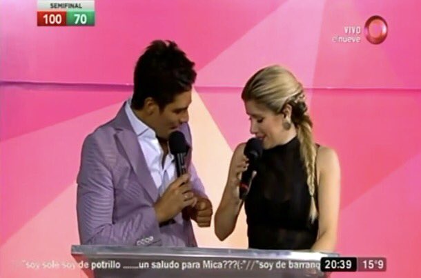 belleelaurita's tweet image. &quot;El eliminador&quot;💥😎 en #CombatePregunta con preguntas súper difíciles😬 @laufer4 @juani_martinez 🎤💚❤️