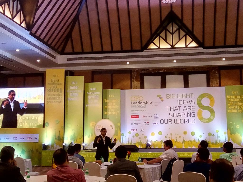 jahaaanvi's tweet photo. Leadership is not about why me, it is about "try me." @parthavs #closingnote @CFO_India #CFOConclave #CFOConclave2017 https://t.co/xSs2lhCLiv