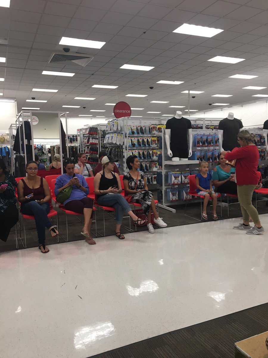 Fun day today for our guest at T1765 with our DJ, food truck, refreshments and fashion show!