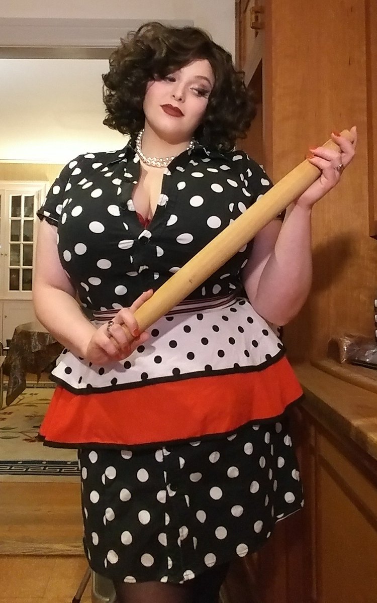 LadyLinaCarter's tweet photo. Join me #onmfc right now for some serious #KitchenMischief! https://t.co/kkW9Q0u3Xv
#SweetAsSugar https://t.co/0OXAA92wWJ