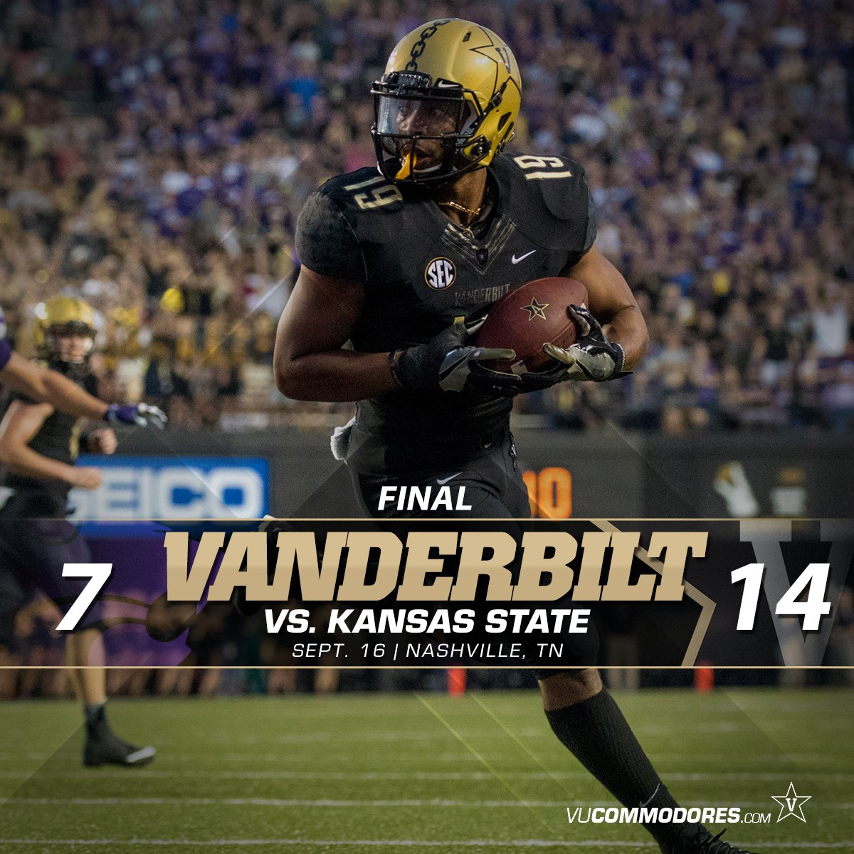 COMMODORES WIN!