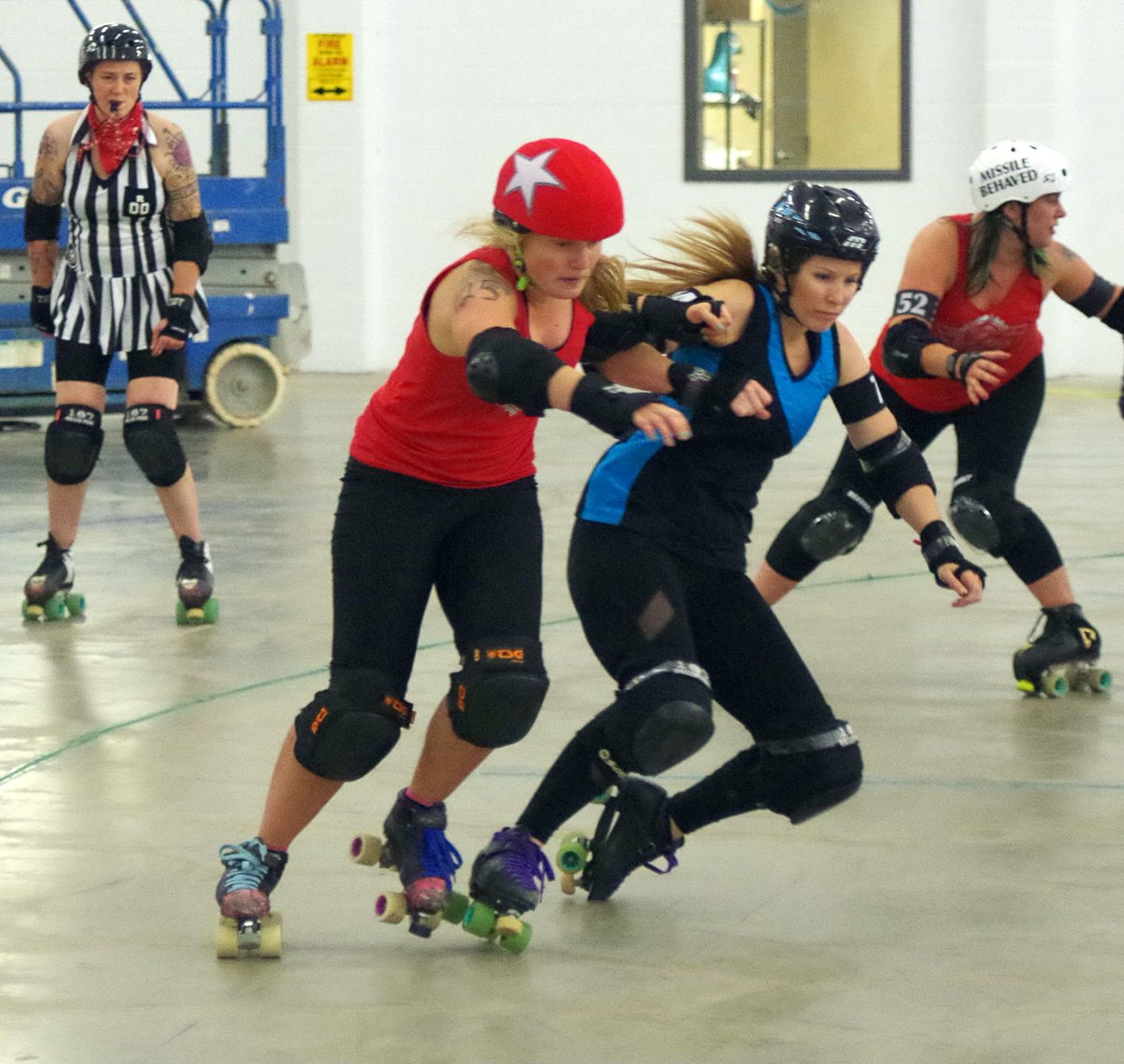 PrairiePostSC's tweet photo. The #SwiftCurrent @RedneckBetties won their final home game of the season 209-101 against the #Winnipeg Bombshell Brawlers. @WpgRollerDerby https://t.co/a9vG2L9gTQ