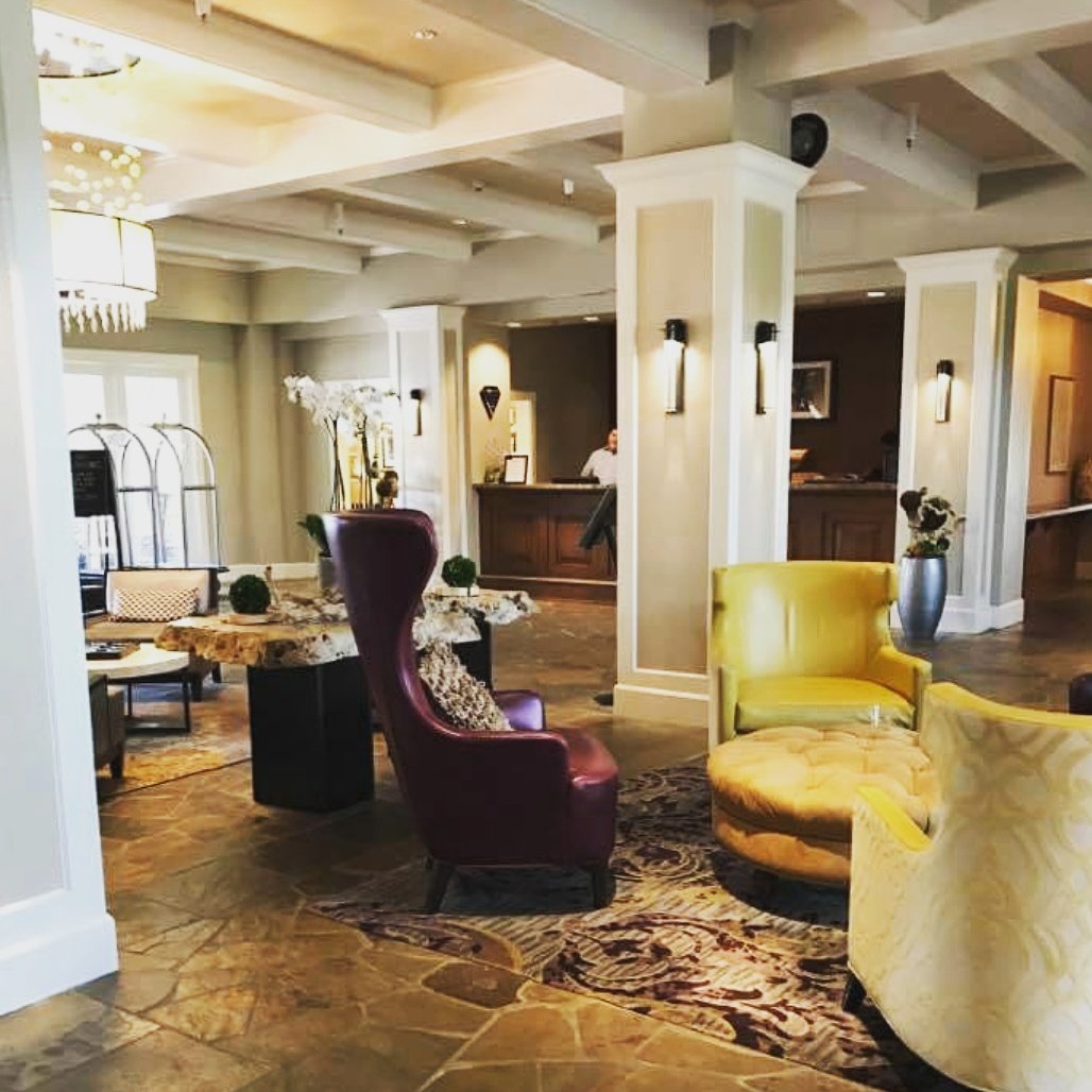 Viewing at the beautiful @thelodgesonoma this afternoon 🍷💍 #weddingbells