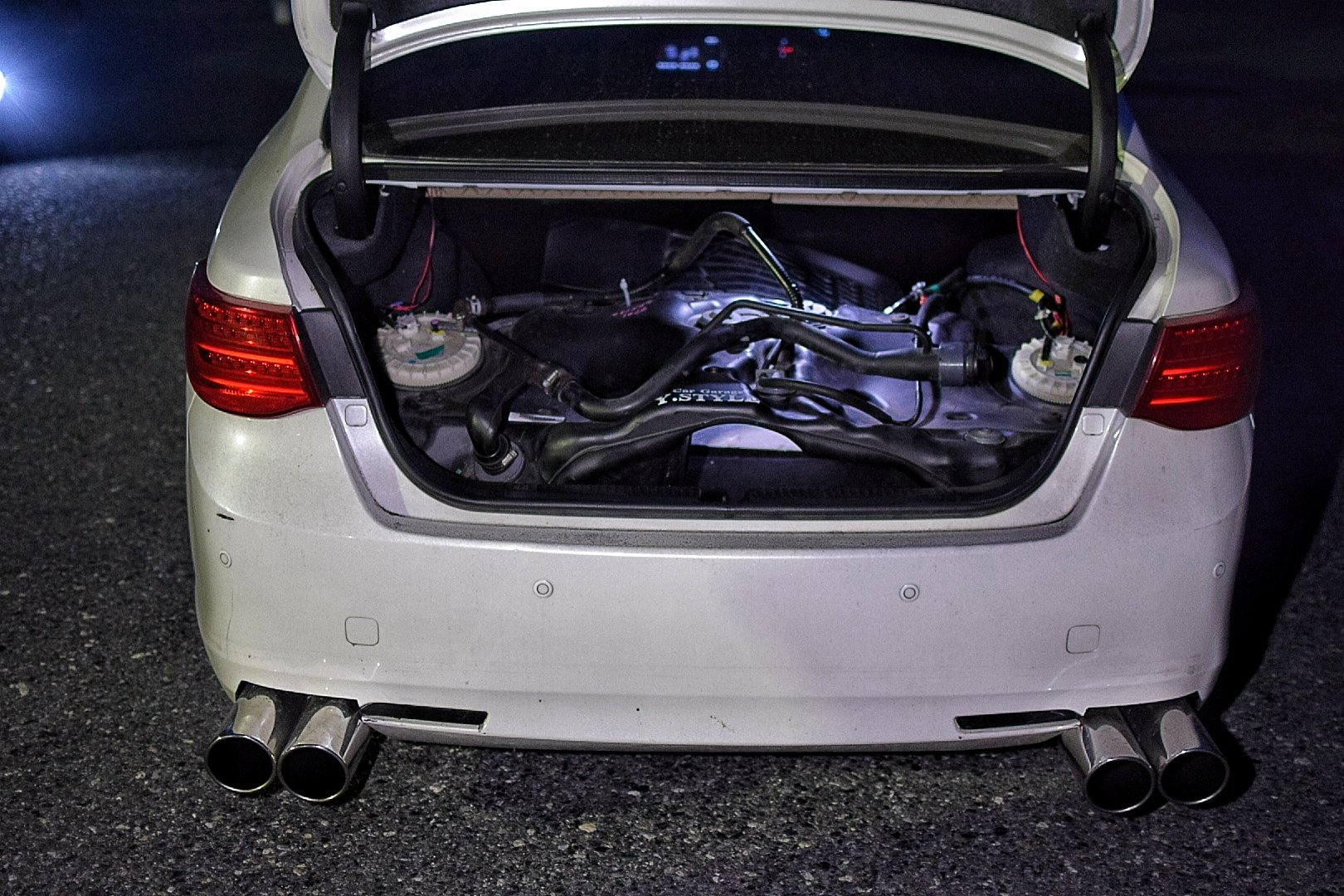 GR系 クラウン マークX等 燃料タンク 移設用に GR系 クラウン マークX等 燃料タンク 移設用に - メルカリ