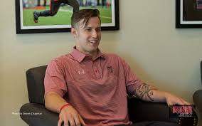 Shimonek had a great night &amp; makes u kinda forget that <a href="/PatrickMahomes5/">⬅️Raiders icon</a> moved 2 nfl, but dang I wish he didn't remind me of George Mcfly