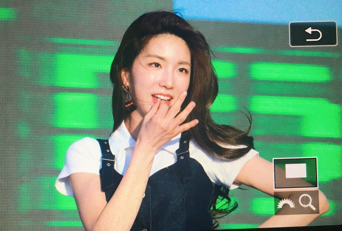 정미키 (@j_miiki) on Twitter photo 