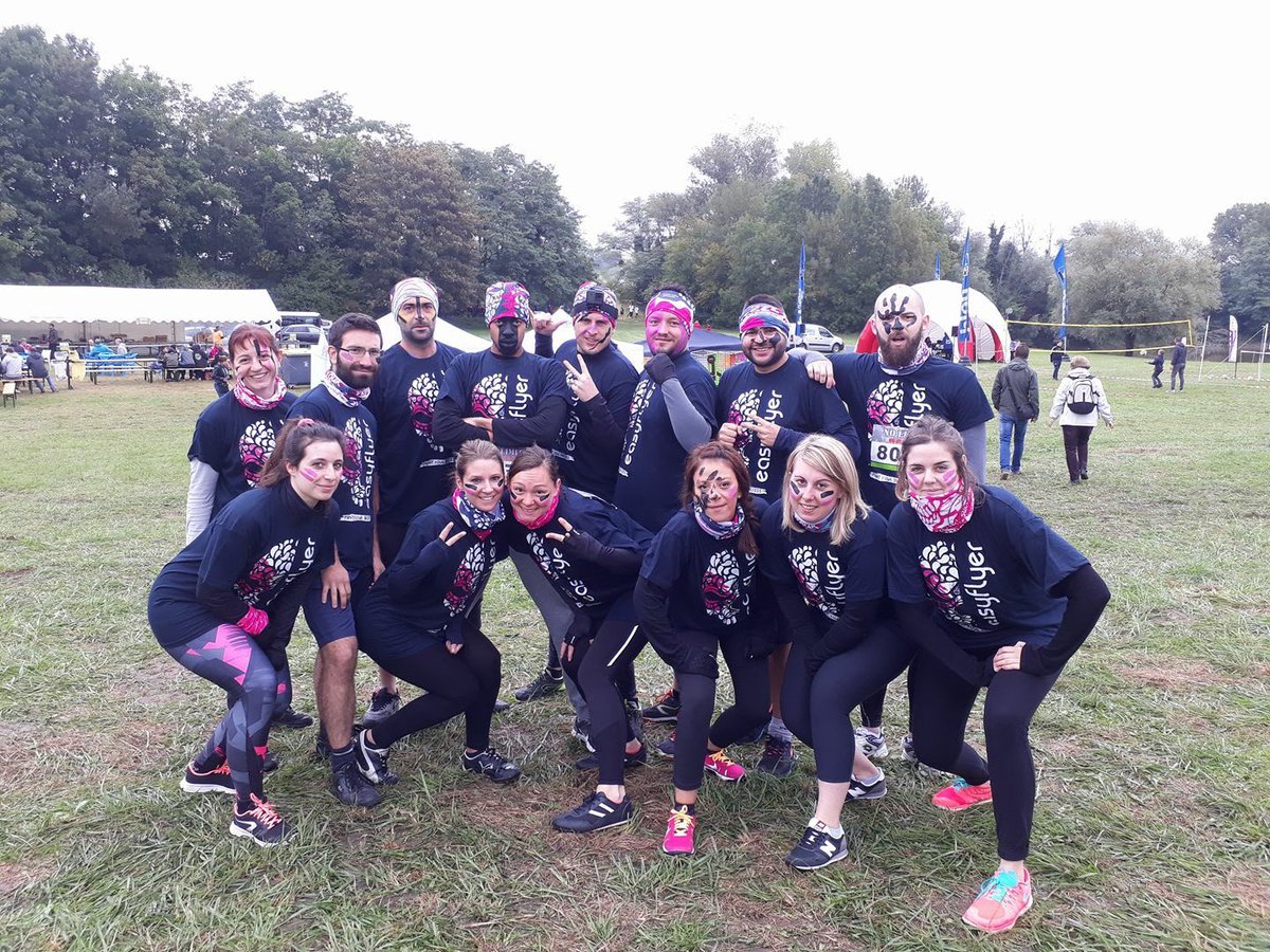 easyflyer's tweet image. Nos aventuriers au départ de la no limit race !! #easyflyer #ahouahou #no_limit_race #DepasseToi #team #