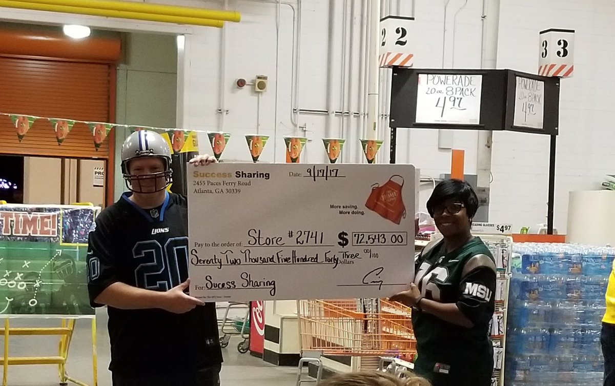 THD2741Fenton's tweet photo. Game time! #successsharing #HDrocks #MW2017 @cmh346 @WinsorKathryn @JulieGiattino @michael_stuber @cjsmith10071 @DaleABayliff @angiepdubs1 https://t.co/2jBsqodPrF