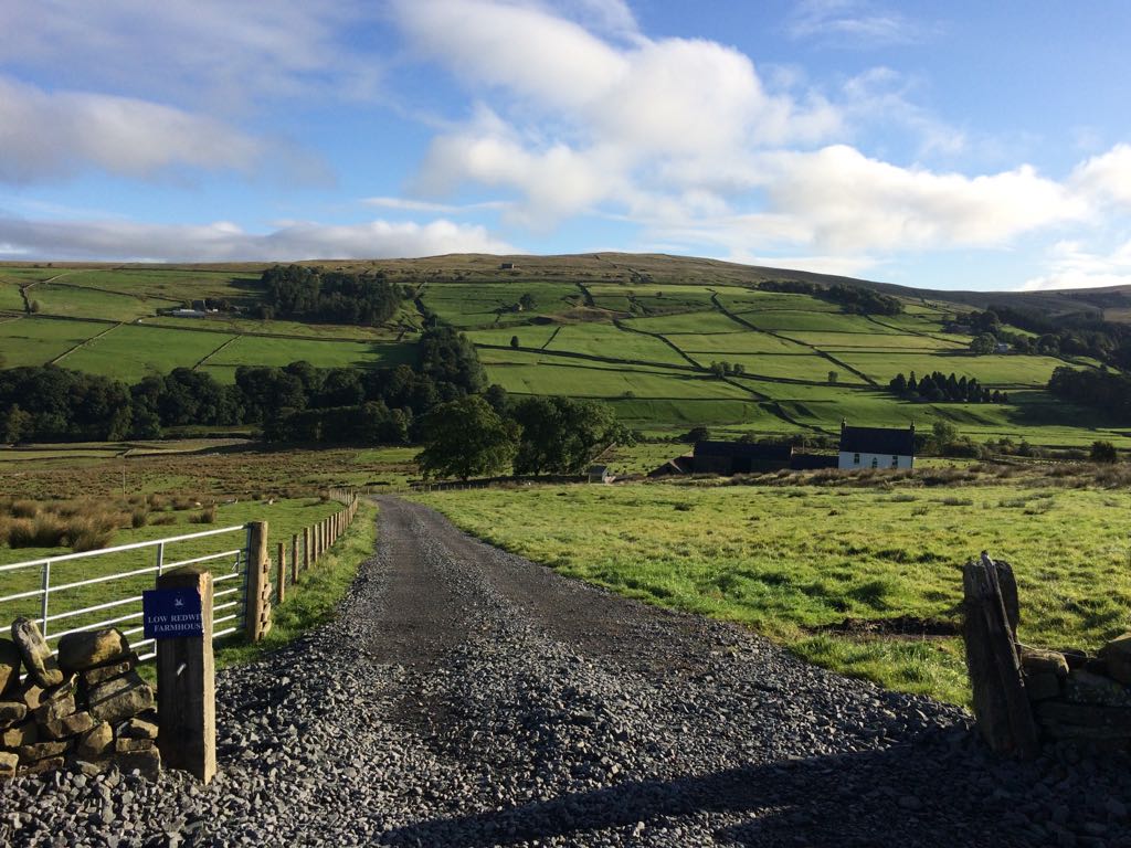 Dave_Emo_3's tweet photo. Day 2 C2C yesterday, tough climbs esp #Garagill #Crawleyside & fun descents, would recommend! 🙂🚵 @race_check #visorclub #ukcyclechat https://t.co/PL5Z7cWSmP