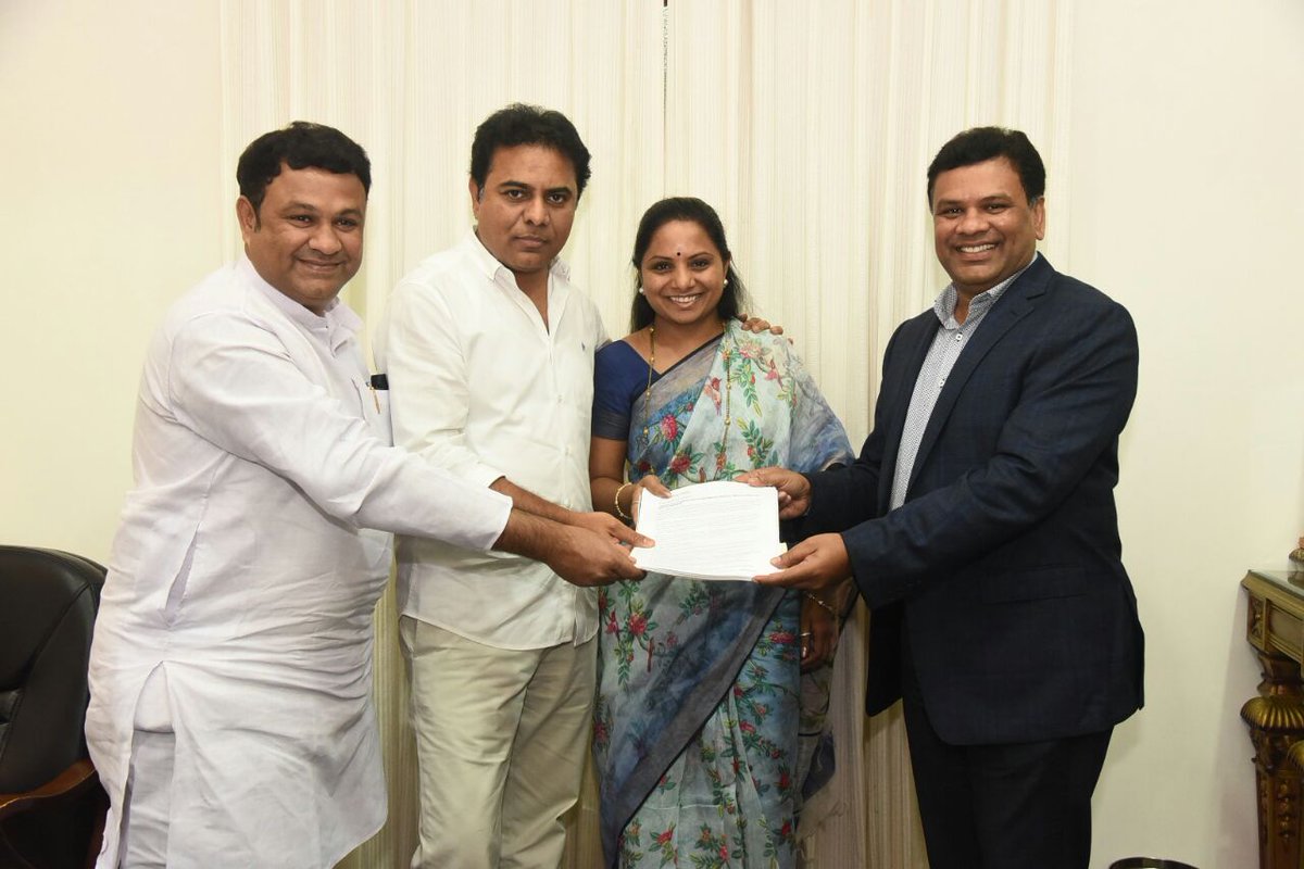 MinisterKTR's tweet photo. Another important milestone in State govt's endeavor to promote IT Industry in Tier 2 cities. Minister @KTRTRS announced IT hub at Nizamabad https://t.co/lIzDSVEUgc