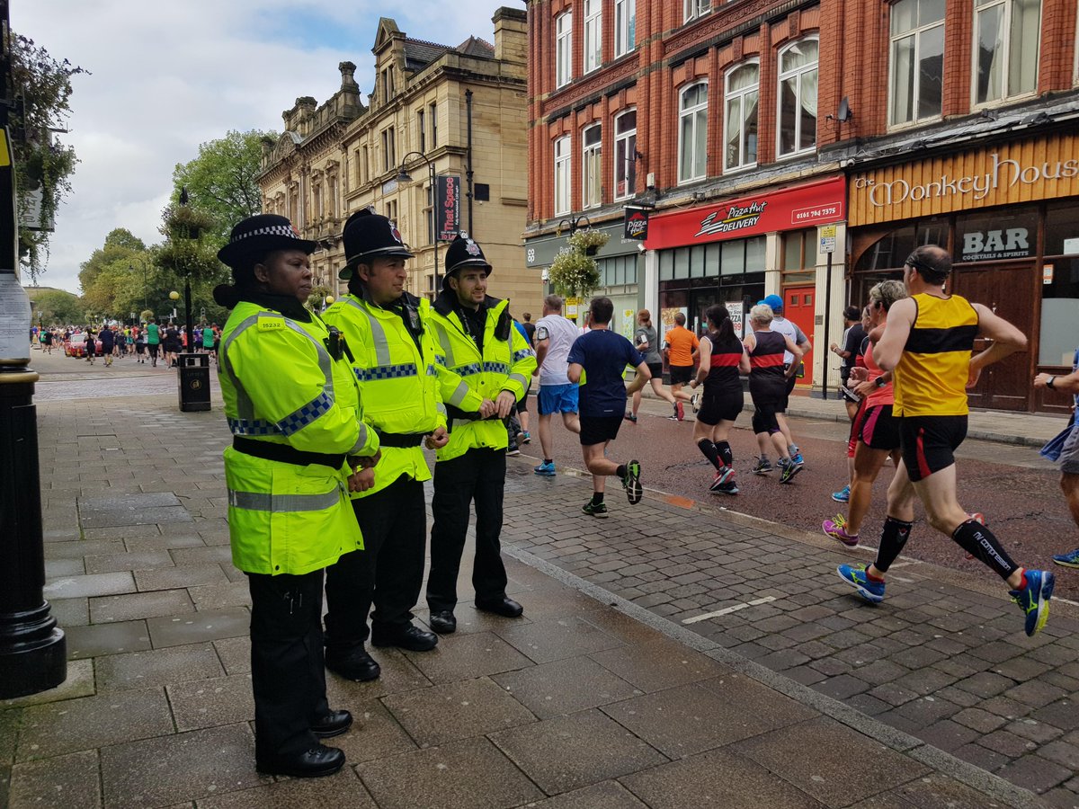 GMPSpecials's tweet photo. #TeamBury are out covering todays #Bury10k run @gmpburynorth https://t.co/IvAV3hhd2n