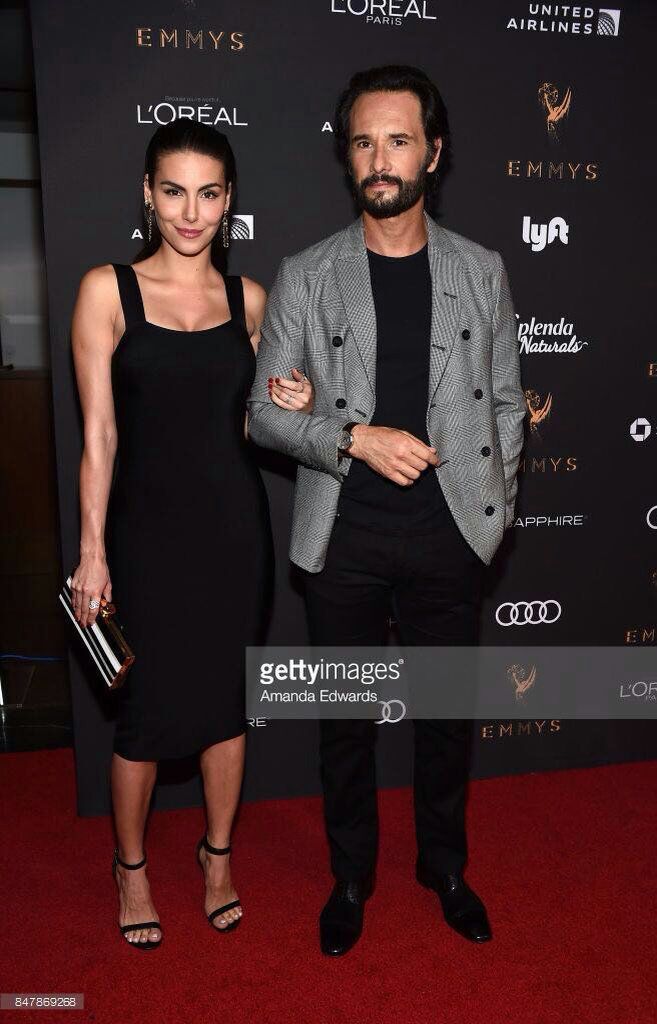SiteMFBrasil's tweet image. Mel Fronckowiak e Rodrigo Santoro em um evento para os indicados ao Emmy, ontem noite, nos Estados Unidos 👠🏆