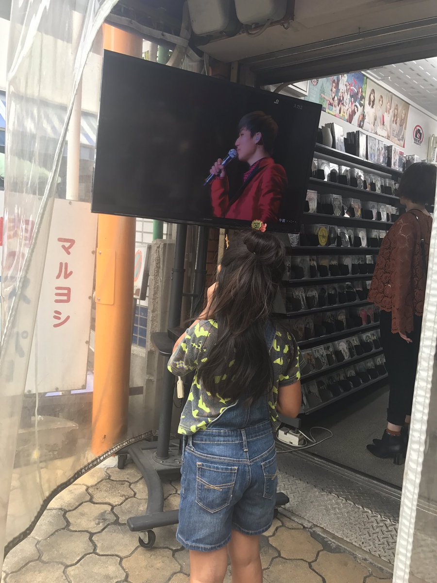 テソペンの妹は
テソン見つけてすぐにテソンの所に
飛んでく笑🏃🏻💨🏃🏻💨