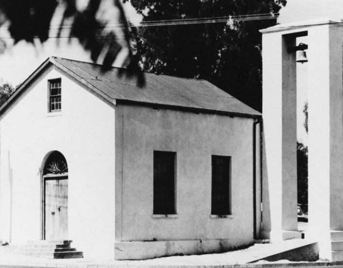 visitwellZA's tweet photo. #TheMarketHall which houses the Information & Tourism Office, was erected in 1847 #heartwellington #visitwellingtonsa #heritagemonth https://t.co/k2ZhteMffo