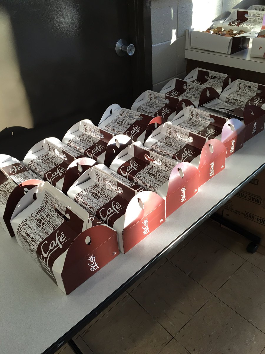 CPAlberta's tweet photo. Thank you @McDonalds Belmont #yeg for breakfast! #lwlchallenge https://t.co/Lo4fGpeIeN