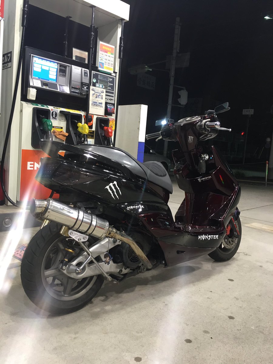 zephyrsell's tweet photo. シグナス欲しい方いませんか？
結構カスタムしてて、外装も変えたばかりでめっちゃきれいです！
詳しくカスタム点や、値段知りたい方はDMください！
＃シグナス売ります
＃アドレス売ります
＃小型売ります
＃PCX売ります https://t.co/9leT5rHaSK
