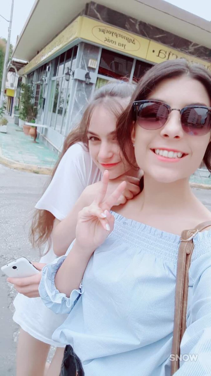 yeosanginy's tweet image. When an ARMY &amp;amp; EXO-L hang out together~

We're best friends aha:,)