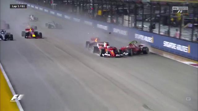 The Ferraris collide as they sandwich Verstappen
Blog: skysports.com/f1/live-blog #SkyF1 #SingaporeGP #F1