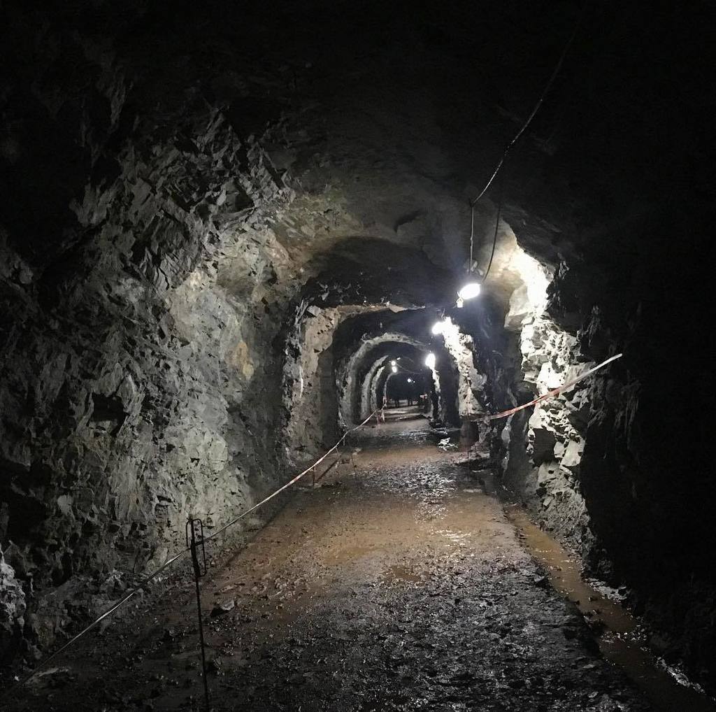 echolotta's tweet image. 250 Meter Stollen in den Bauch der Hardt. Geplant:, Kraftwerk im Kalten Krieg. #Hardtkaverne #tagdesgeotops