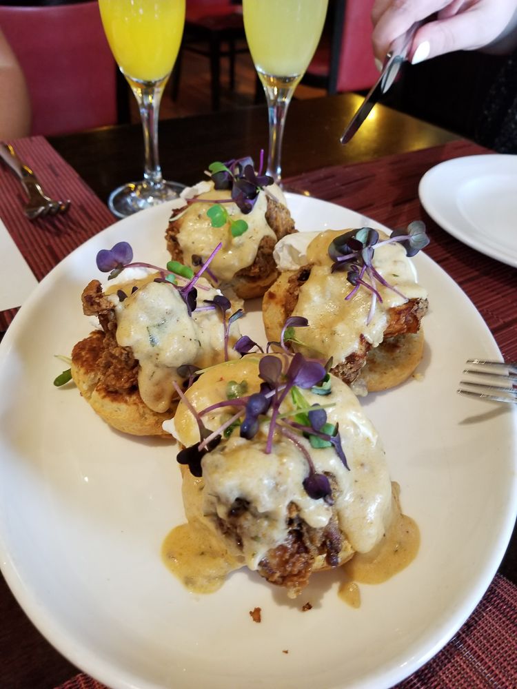 BreathingTravel's tweet photo. 3 Meals: Where to Eat in Washington DC https://t.co/DY3w88rm0r via @CasualTravelist #mydccool #bloggerstakethecity @washingtondc https://t.co/FbSLJXjoCV