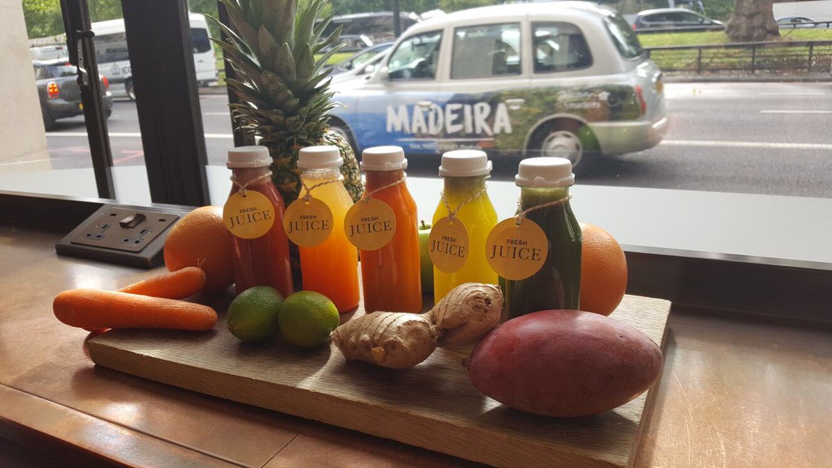 TheDorchester's tweet photo. Created especially for #LondonFashionWeek our healthy tonics! Come and see us at #Parcafe @TheDorchester 🙌🏽💫#DCmoments https://t.co/6dKKQJl7Sp