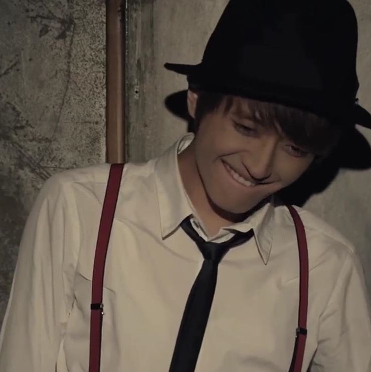 a33681223_aaa's tweet photo. Nissyの下唇を噛む笑顔もたまらなく好きなんだけどサングラスしてるNissyもたまらなく大好きなんだな〜
a〜オタさ��も共感してくれる人は多いはず🙄
#Nissy#サングラス#スマーイル
#共感した方RT
#広めちゃってください☺️ https://t.co/NI2vPppsSb