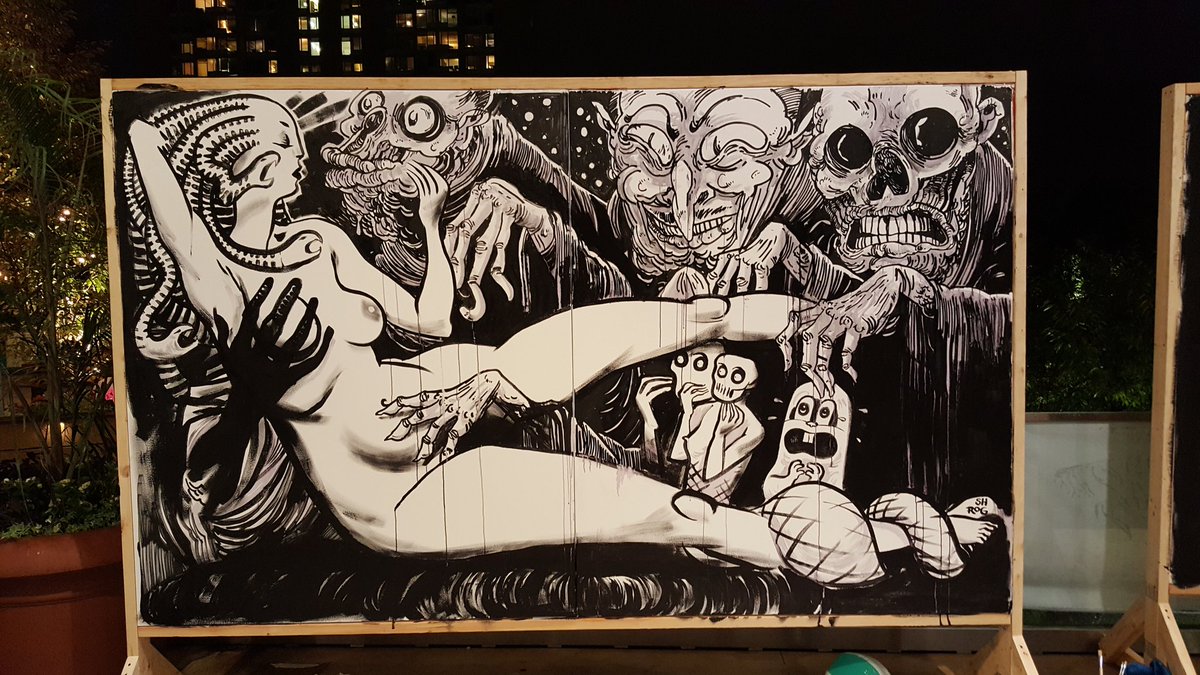 milkboks's tweet photo. 90 minute live-drawing competition at a cheesy University City club. The "home team" (mr. milkbox) won with a siren/monster mashup. https://t.co/7FDhQzmQ6s