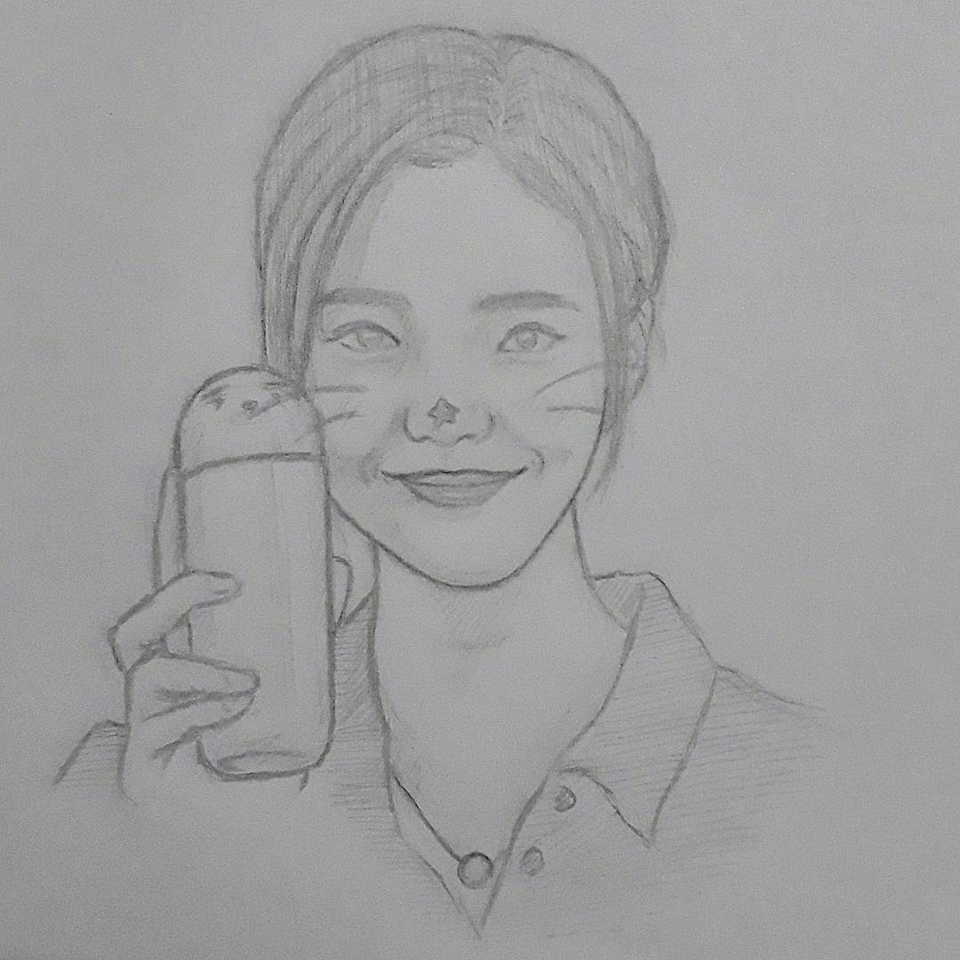 DJ7dLDsV4AMDy3Y.jpg:large