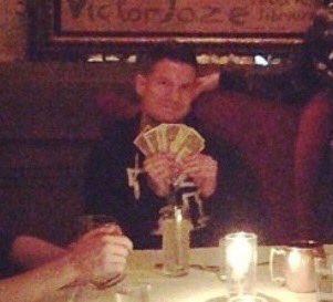 JAEGERMElST3R's tweet image. RT money Andy for good luck! He will bring money, concert tickets, merch, etc your way, but only if you rt him! Good luck!