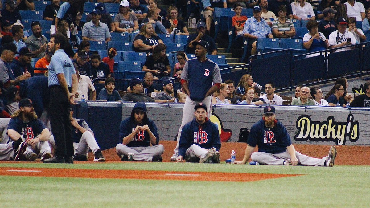 RedSox's tweet photo. When your starting pitcher works into the 8th and you're bored in the pen... https://t.co/x7cZ4OFA0G