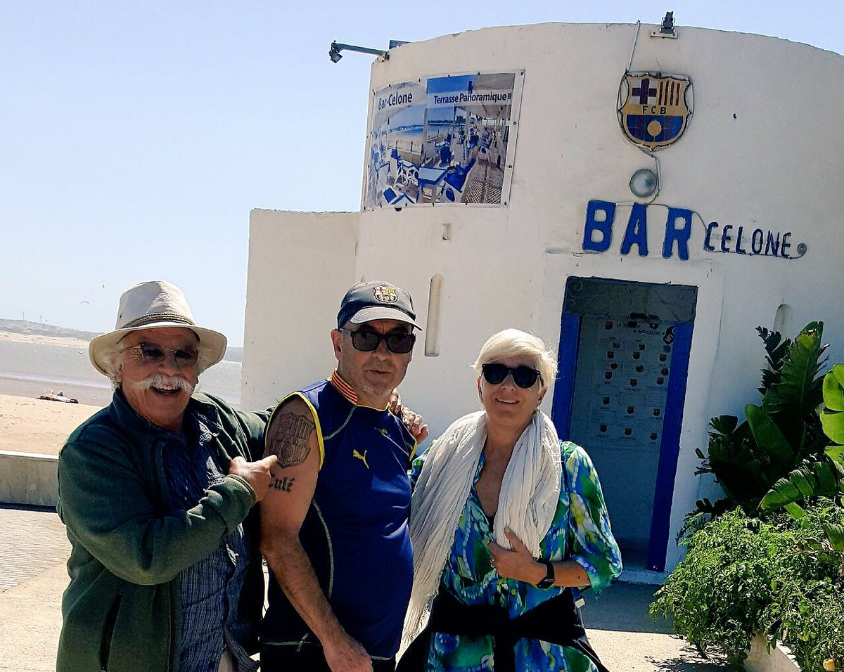 PenyaBGM's tweet photo. 100% Culés 🔵🔴 From Venezia to Essaouira 🇮🇹 x 🇲🇦 #LeChaletDeLaPlage #ChezJeannot https://t.co/FNIa1lphQ9