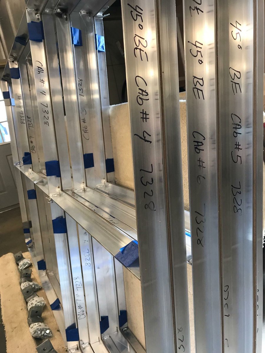 fabacab's tweet image. A HUGE project almost ready to head out! #fabacab #Elevator