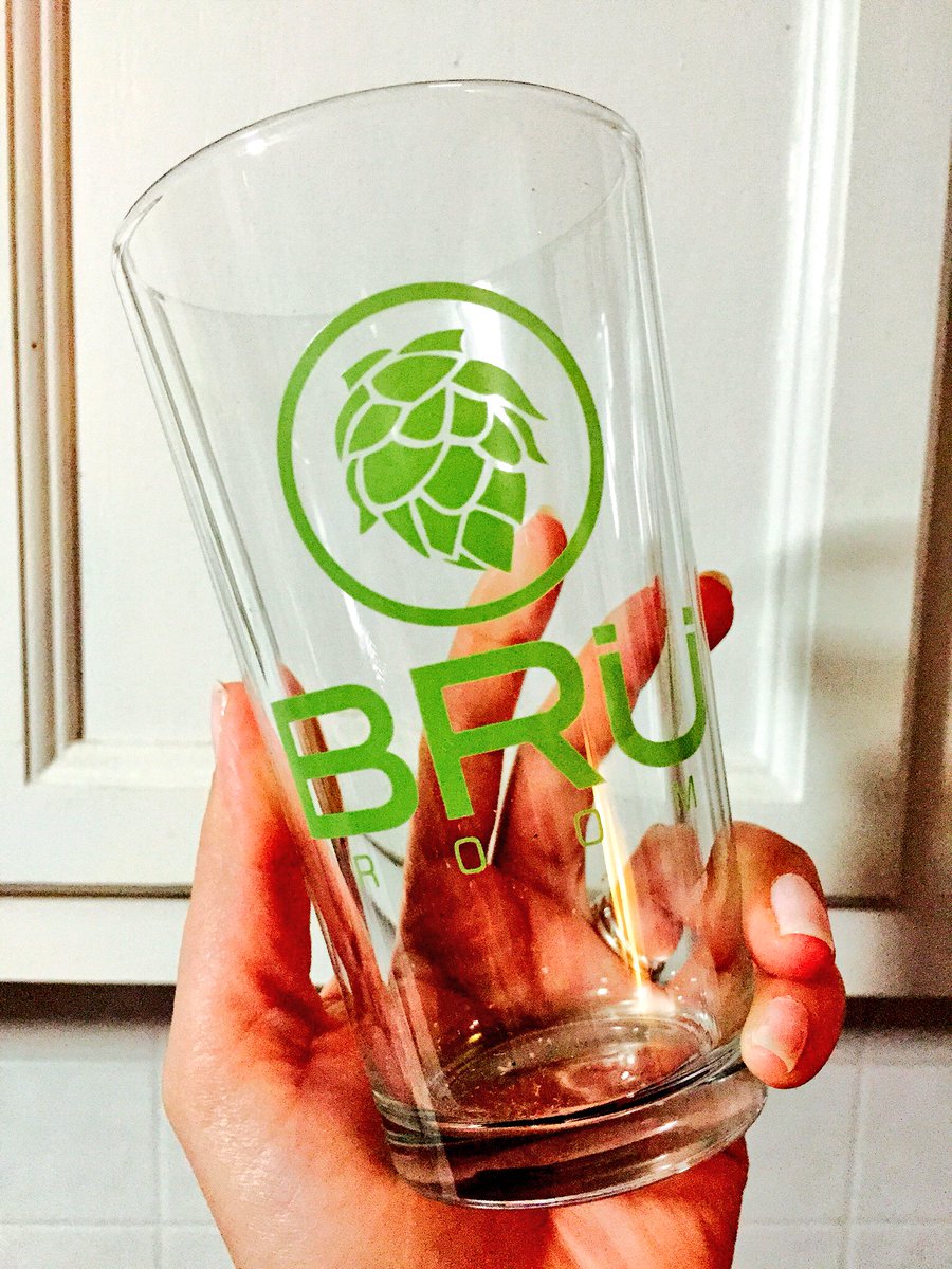 BruRoomBeer's tweet photo. Jojo designed our look, as well as a lot of products: food, book &amp; album art. We love https://t.co/9r7GVFoo1G #design #detroit #womaninbiz https://t.co/pbmYiZm0PT