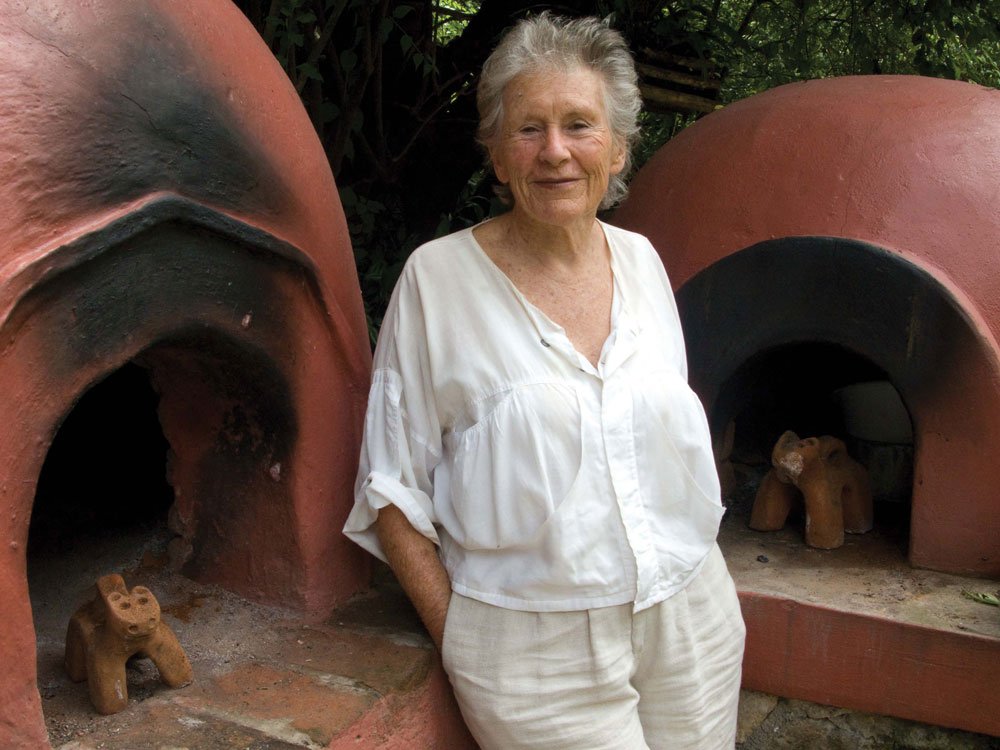 Diana Kennedy, authority on #Mexican regional #cuisine, today 955a CT<a href="/KUT/">KUT Austin</a>X &amp; 2p. @KUT tiny.cc/dianakennedy