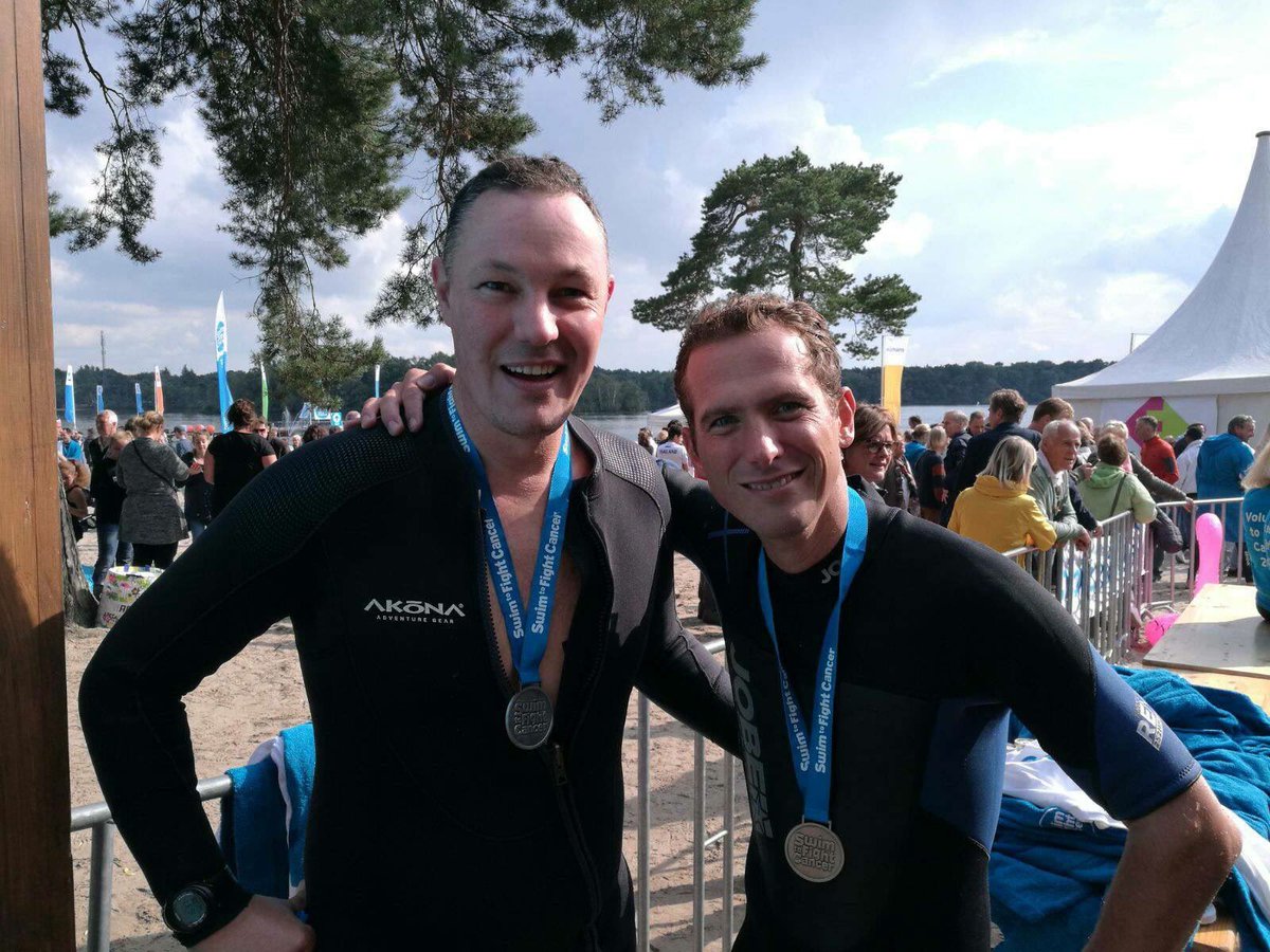 Goed gedaan <a href="/PPSlikker/">Pieter Paul Slikker</a> @PJLeenders (@boschgroenlinks) <a href="/SwimtoFC073/">Swim to Fight Cancer</a> #raaddb #denboschdatzijnwijsamen #swimtofightcancer