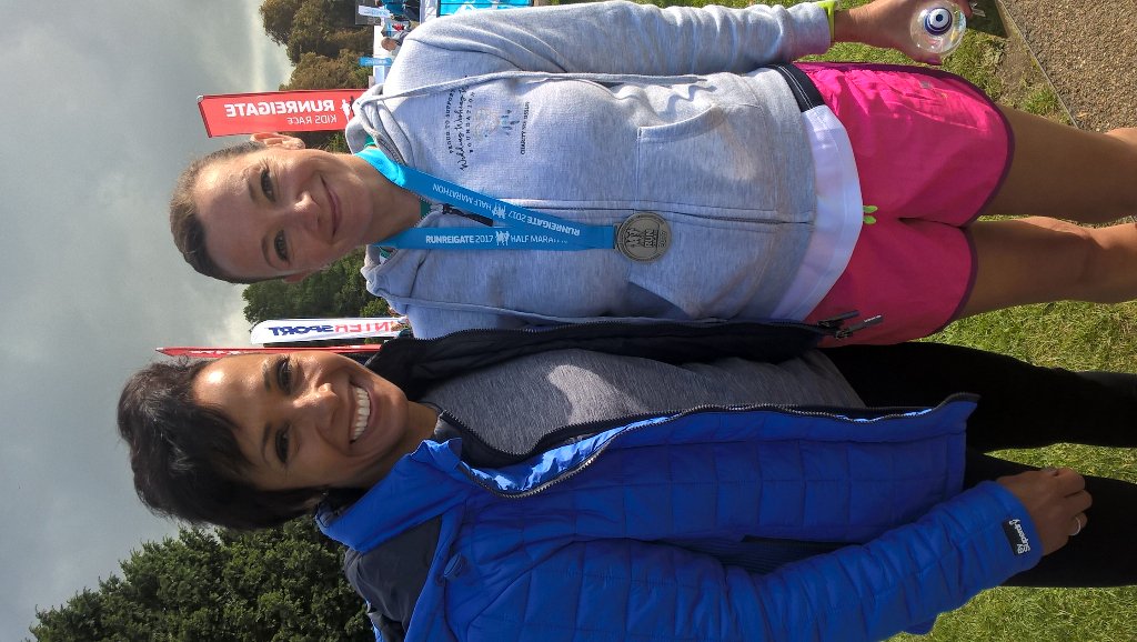 snapeyforever17's tweet photo. Excited to have met the legend @damekellyholmes @runreigate today #emergencyservicechallenge @Wedwishingwell https://t.co/DPR7POJgdL