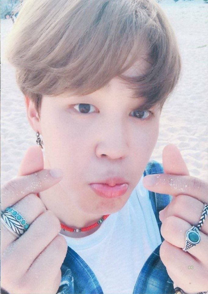 low quality jimin 💐 (@lowqualityjimin) on Twitter photo 