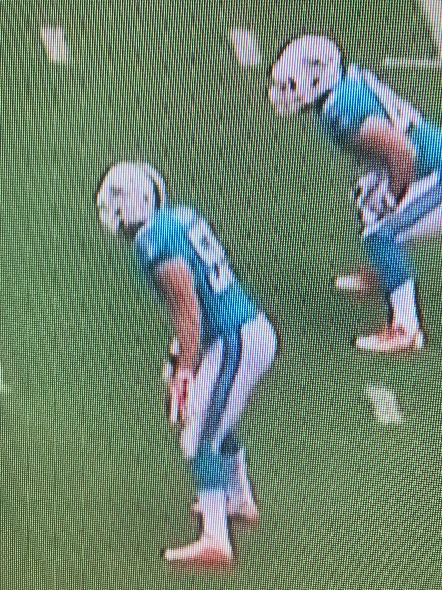 BTHSEastLancers's tweet photo. Look who is starting for @MiamiDolphins at LB today v. Chargers...Good luck @ChaseAllen5 @BELancerFB @SIU_Football https://t.co/WE9KbERsjq