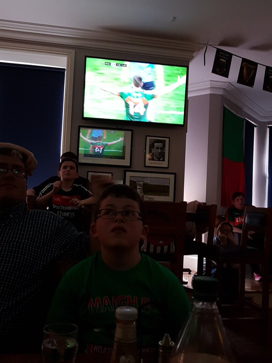 SharonBoyle's tweet photo. #HonMayo @MayoGAA #theyreonfire https://t.co/QQ8s4Aqzhn