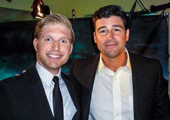 Clear eyes. Full hearts. Can\t lose.

Happy Birthday to Coach Taylor himself -- Mr. Kyle Chandler! 