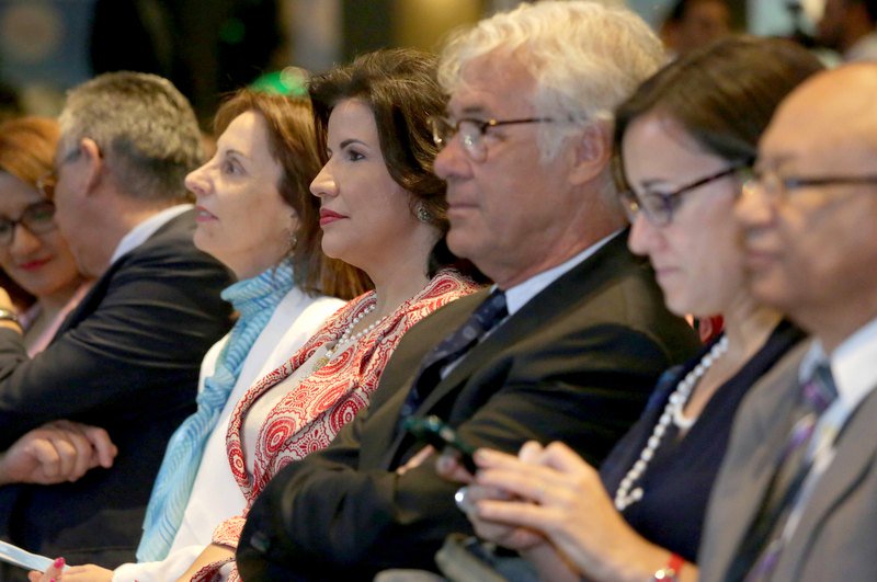 Uni_RD's tweet photo. El #EHealthSD presenta avances de tecnología aplicada a la medicina https://t.co/eLJFhfPRcC vía @Uni_RD https://t.co/bf2fSZ8RaP