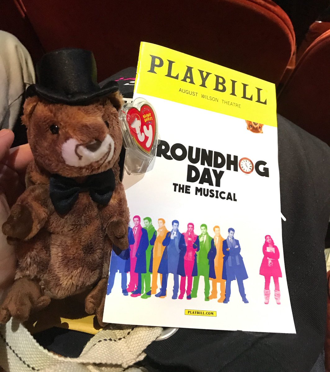 🎶#Punxsutawney is a little town with a #heart as big as any town. There is no town greater than Punxsutawney on <a href="/GroundhogDayBwy/">Groundhog Day</a>.🎶 ❤️🐿⏰📆🔂🎭❤️