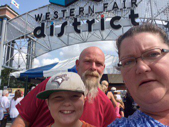 sherr27's tweet photo. #WesternFair2017 https://t.co/uVMMgf1KCk
