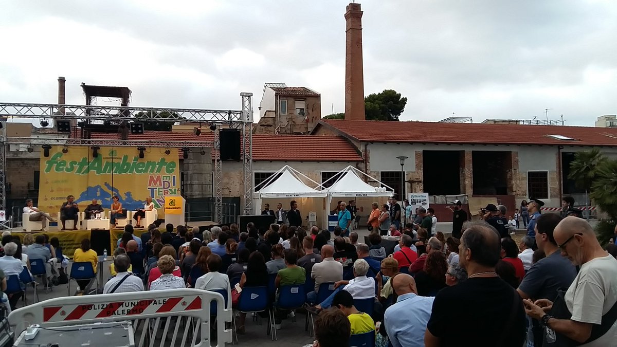 Legambiente's tweet photo. Palermo ripercorre, con le parole di @PietroGrasso e Renato Coetese, il giorno della cattura di Provenzano 
#Storiedisangue https://t.co/kTLMS6BPjn