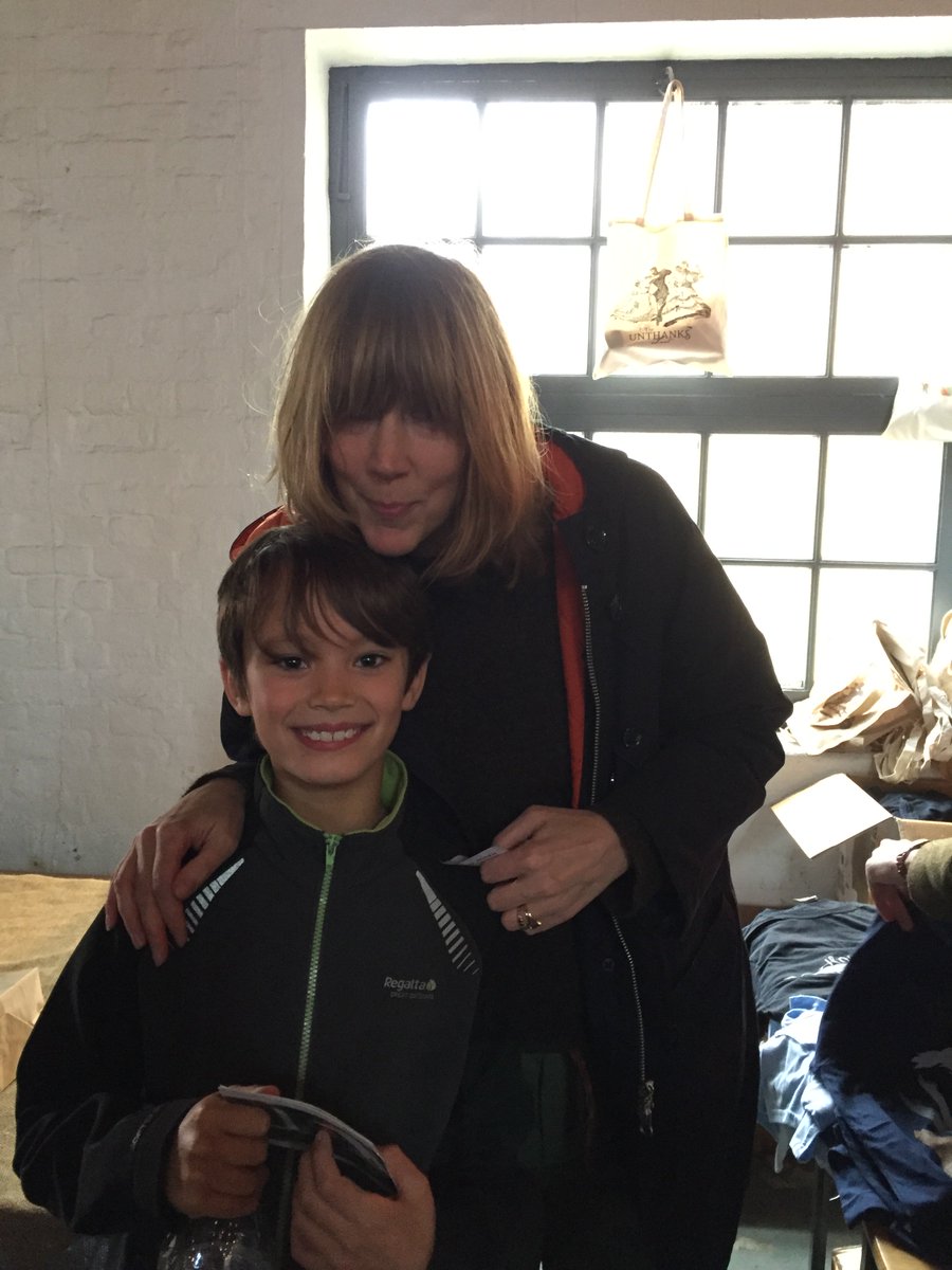 philwright1975's tweet image. My 9yo Jack meeting @beth_orton @ @home_gathering with @TheUnthanks providing some mesmerising music.