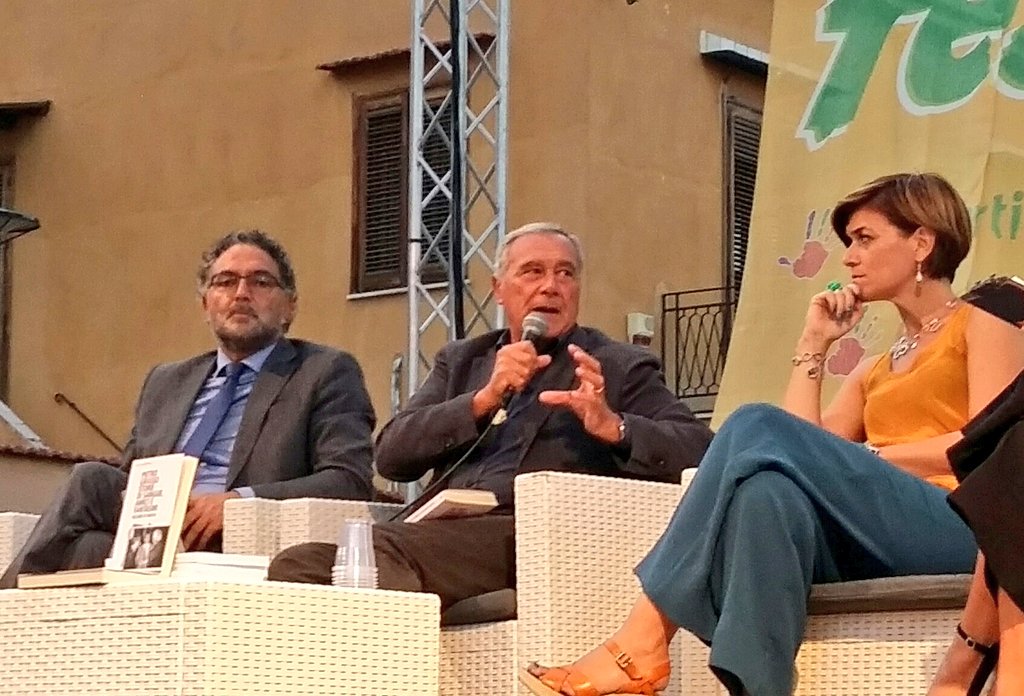Legambiente's tweet photo. "Abbiamo.ancora tante domande. Non perdo la speranza che altri si facciano avanti. Chi sa, parli."
@PietroGrasso #Storiedisangue https://t.co/qY2j8Vrjyo