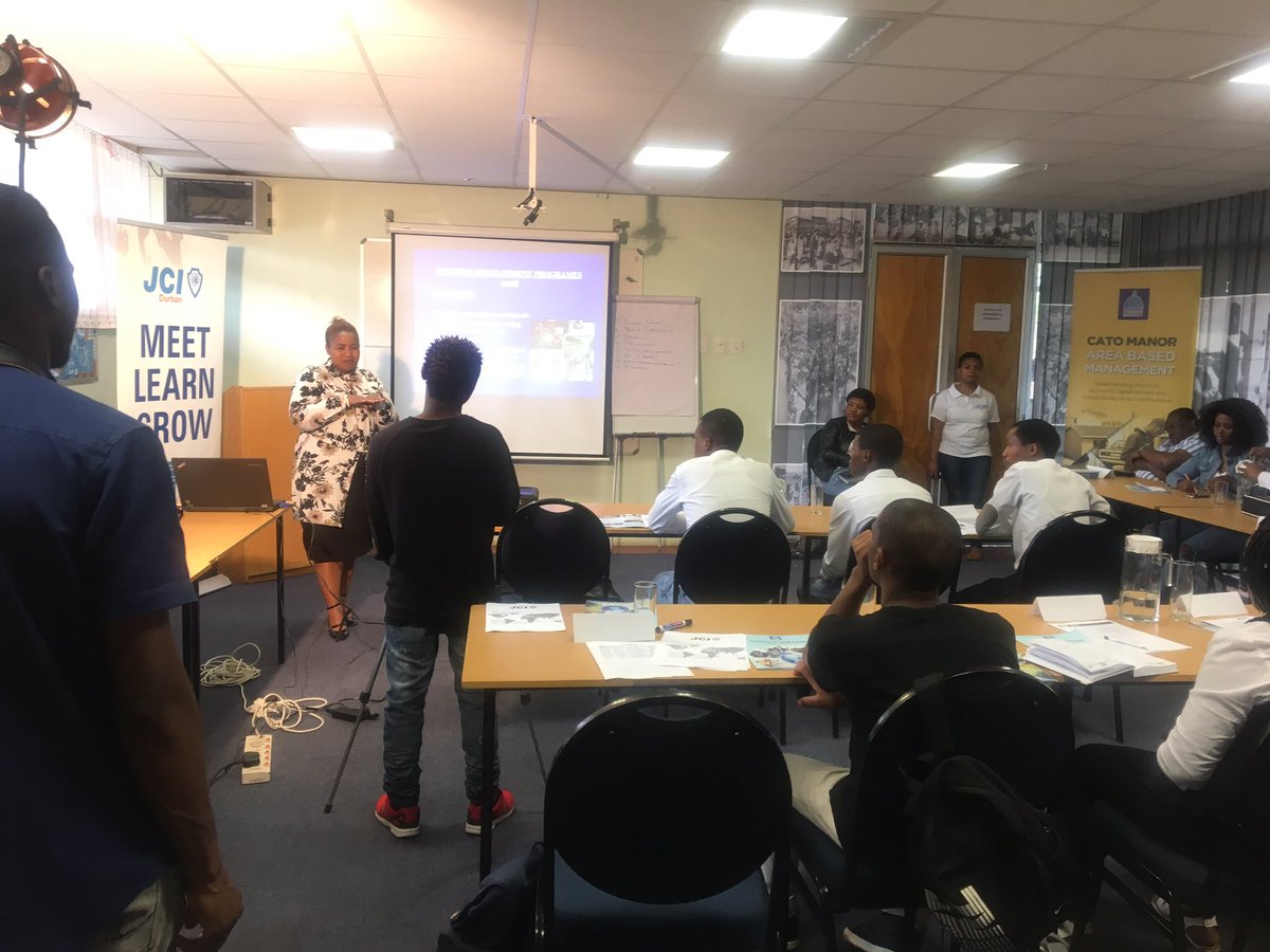 JCIDbn's tweet photo. Ethekwini Municipality Business Support was present ✨

Engaging our YEE beneficiaries on the services our municipality has for entrepreneurs https://t.co/ToLP7yUXTU
