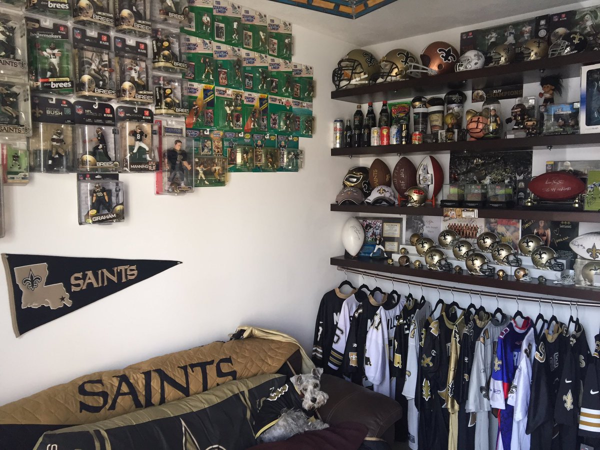 marcosaints's tweet photo. #mochense #AquiViveLaNFL ¡Me quiero llevar un casco de los New Orleans Saints para vivir la pasión de la NFL, @TD_Deportes! https://t.co/bL6DJMxndJ