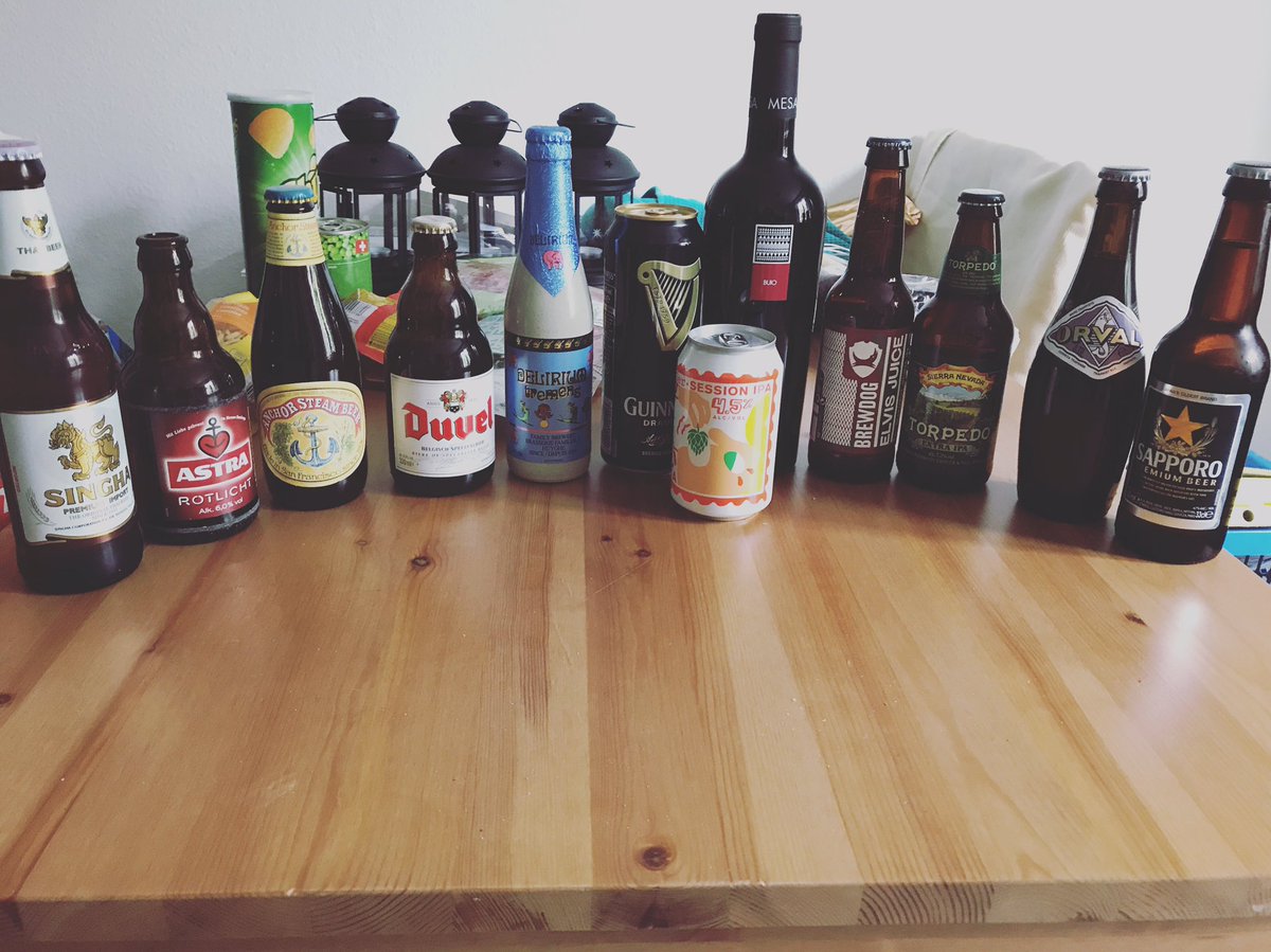 00kla00's tweet photo. Night in with the man of my dreams 😍 why would you wanna leave the house 💖 #craftbeer #rackoflambfordinner https://t.co/F7cOBA41nZ