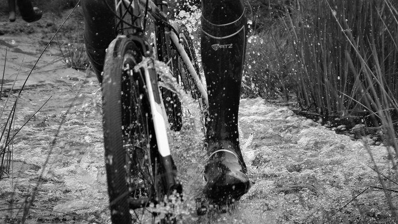 10 Tips – Don’t Panic… WINTER’S COMING! #commute #keepfit #training #snow merlincycles.com/blog/10-tips-d…